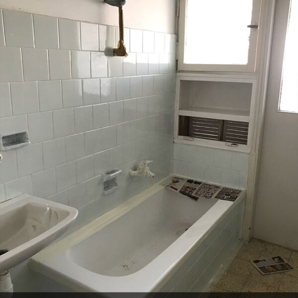 Ceramic-painting-in-bath-after