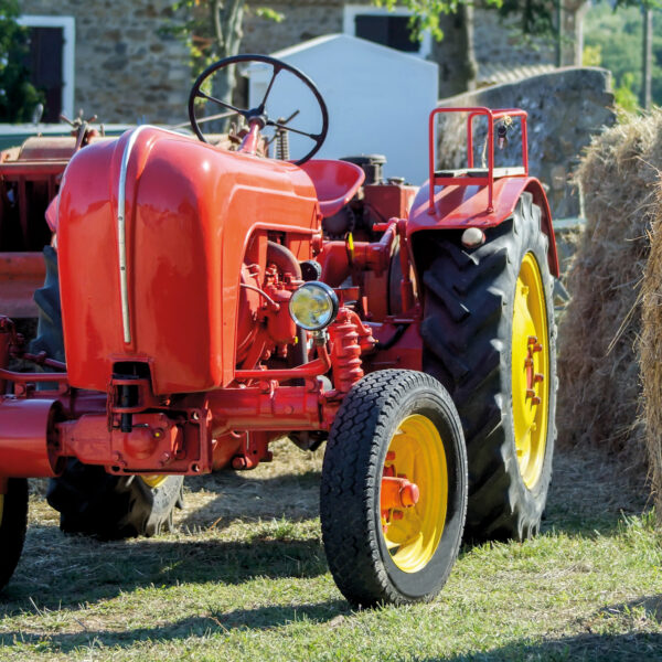 Tracteur ancien
